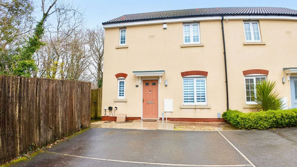 Property photo 1 of 24