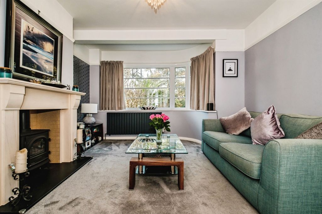 Property photo 2 of 22