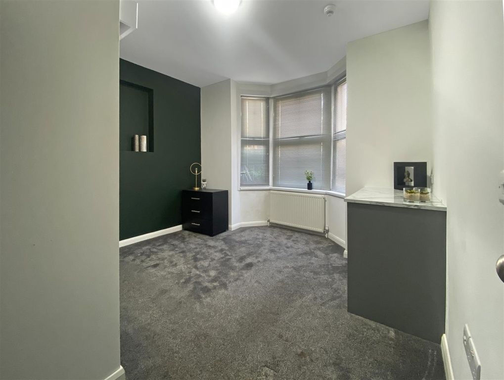 Property photo 3 of 13 B378801Bb71312669B8c9c624B62051d6833626B.Jpg