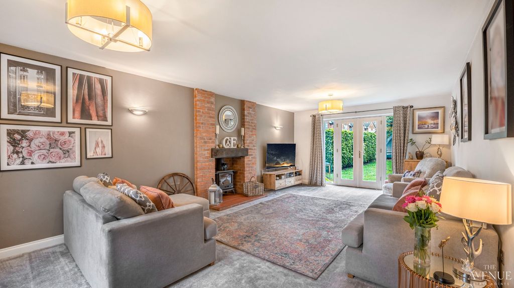 Property photo 2 of 30 4911474