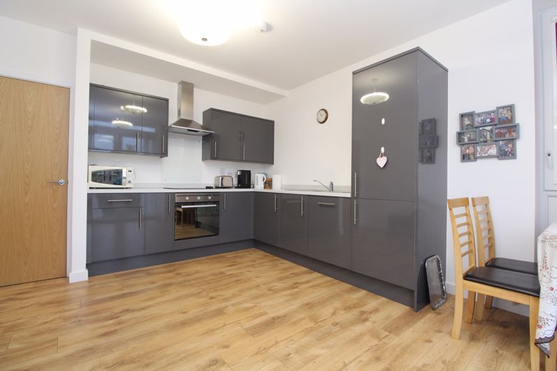 Property photo 2 of 10 Living Room