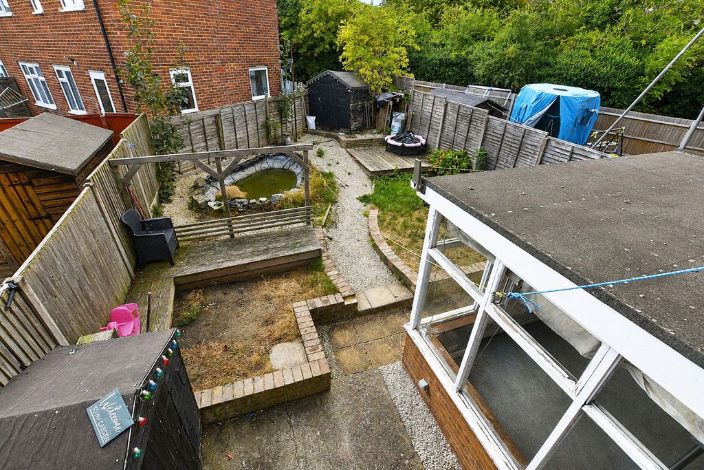 Property photo 2 of 12 Photo 7
