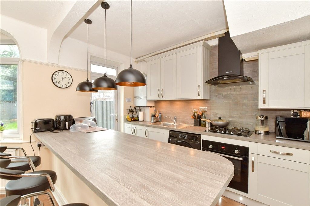 Property photo 2 of 16 Kitchen/Diner