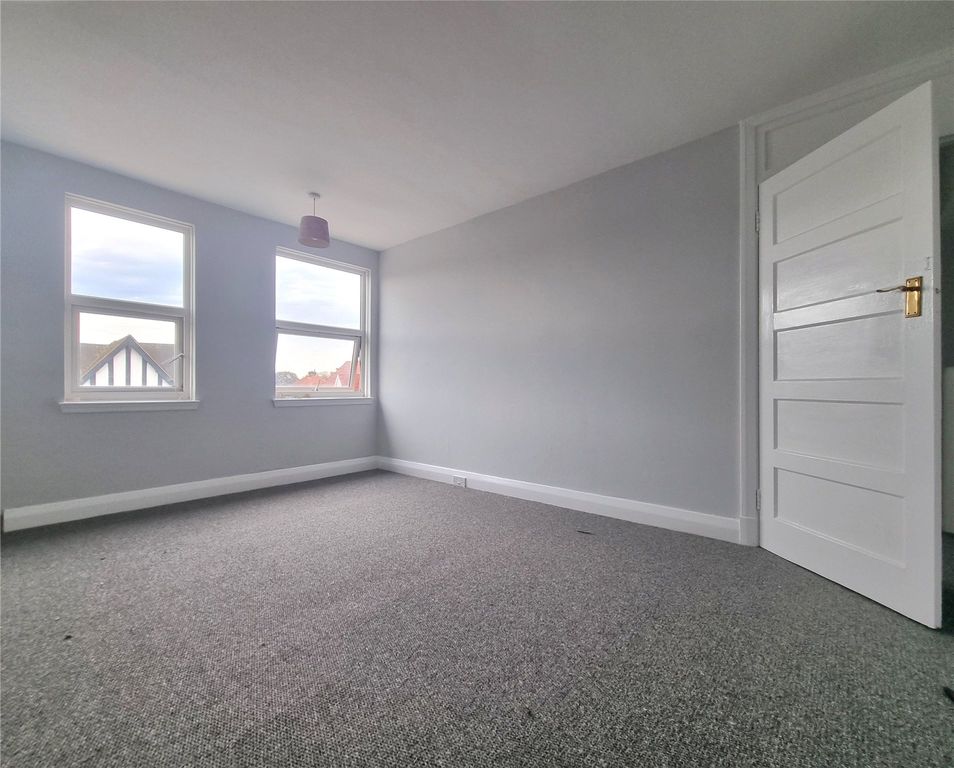 Property photo 3 of 7 Picture No. 09