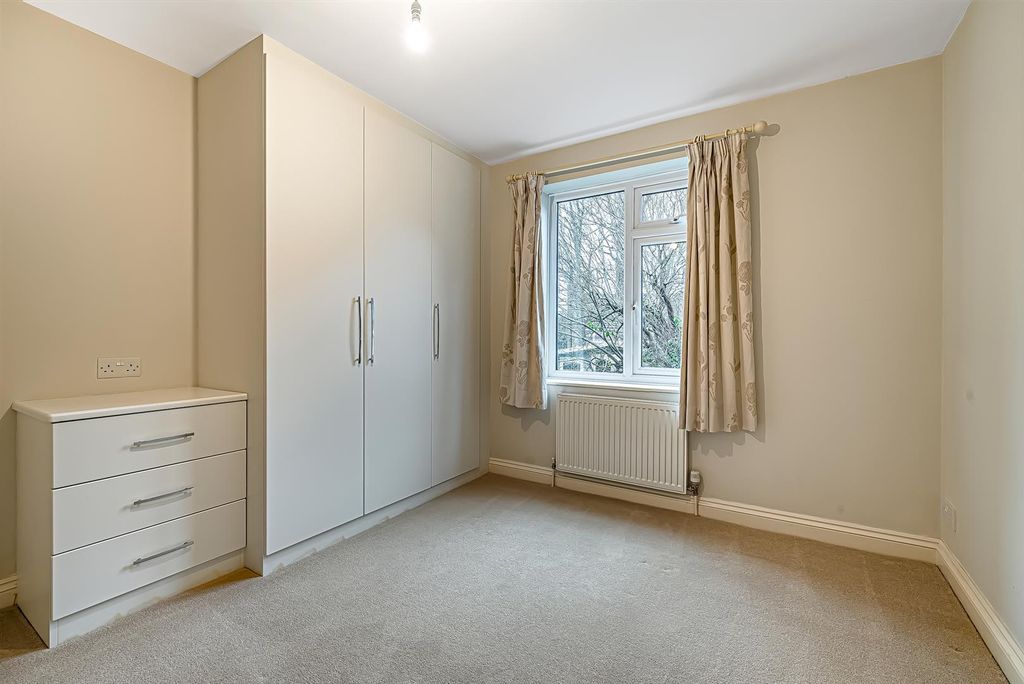 Property photo 3 of 9 6.Jpg