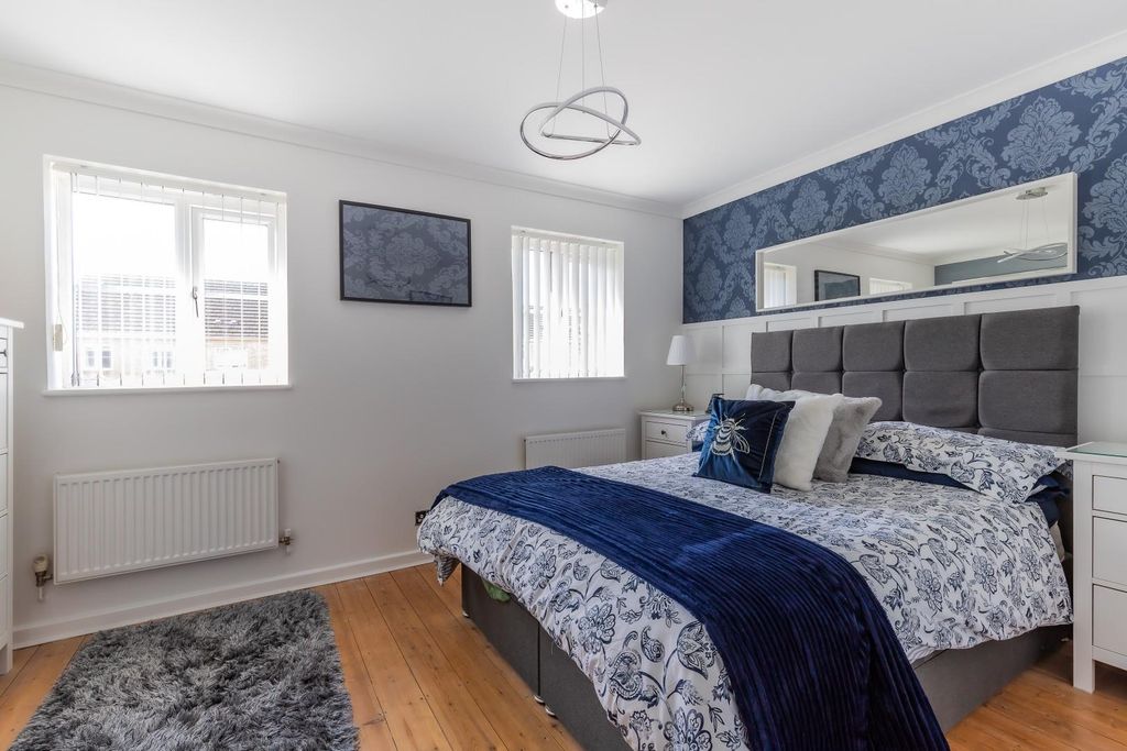 Property photo 3 of 20 22 (11 Of 21).Jpg