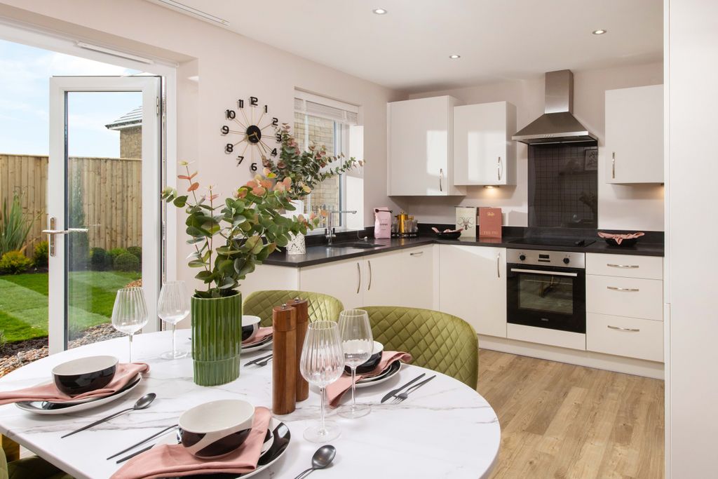Property photo 3 of 8 Ellerton Kitchen