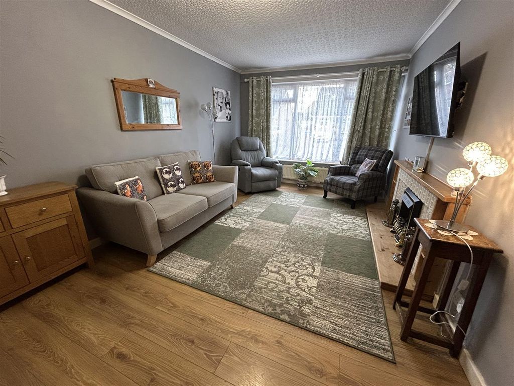 Property photo 2 of 10 Image00030.Jpeg