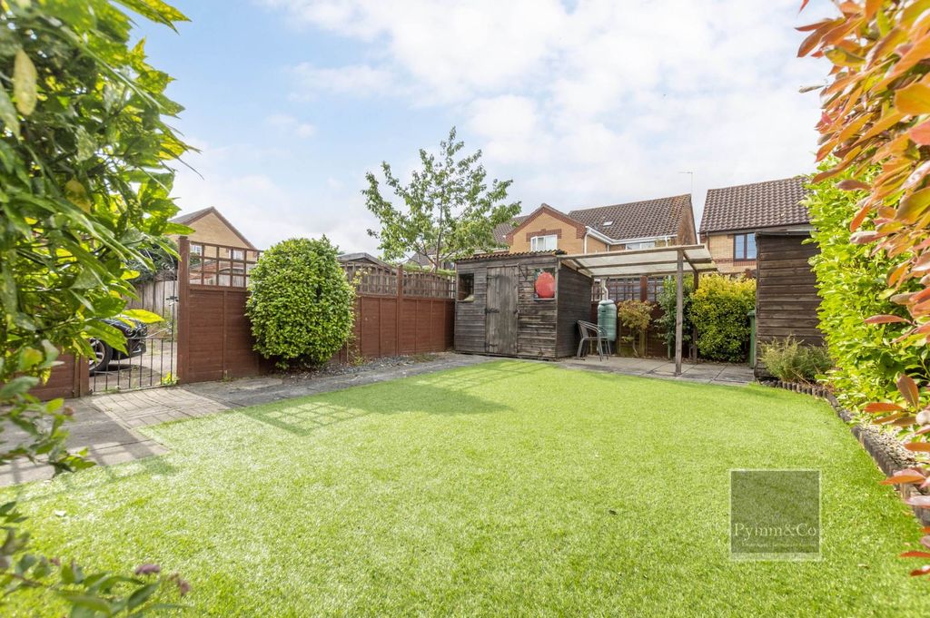 Property photo 2 of 14