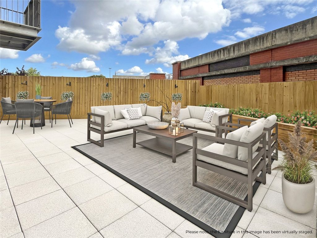 Property photo 1 of 15 5101 Terrace