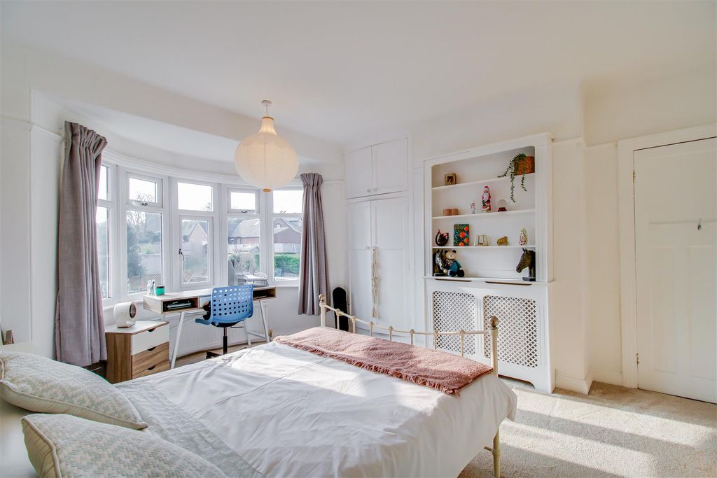 Additional image 17 of 5 bed detached house for saleValley Road, Dewsbury WF12