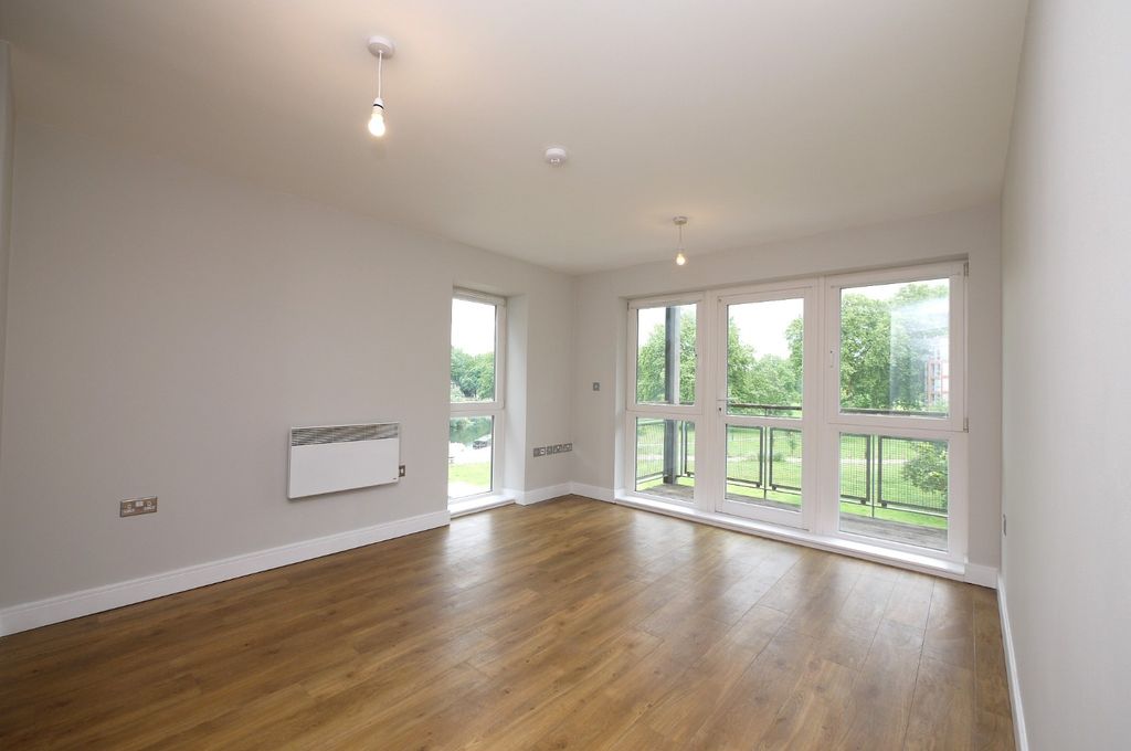 Property photo 2 of 14 4333403