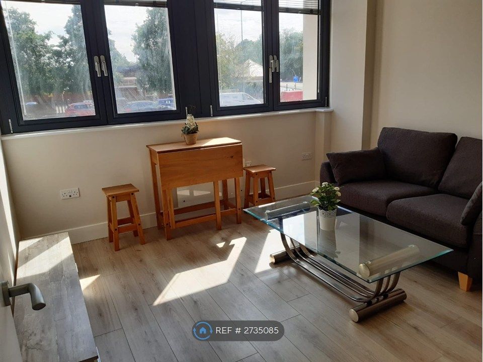 Property photo 3 of 10