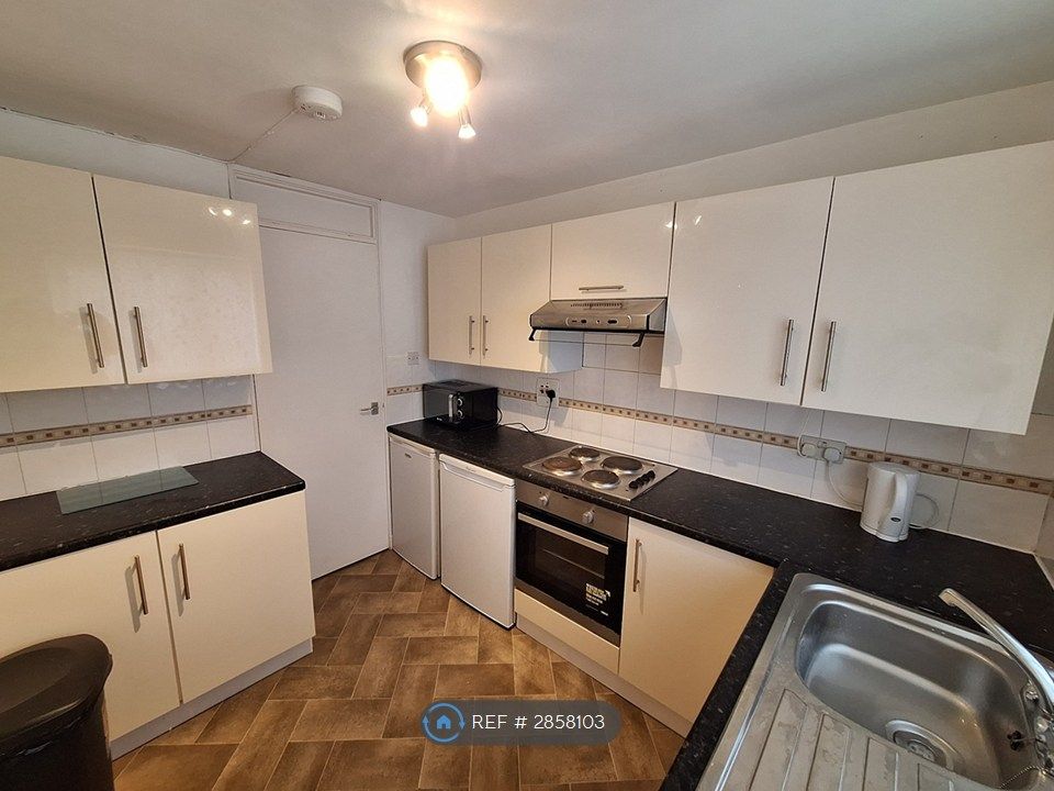 Property photo 2 of 13 Kitchen Wiht Fridge And Freezer