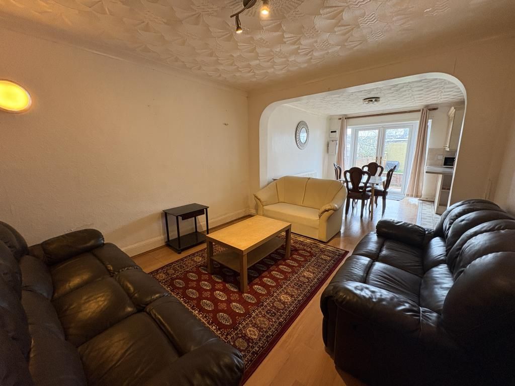 Property photo 1 of 15 Reception