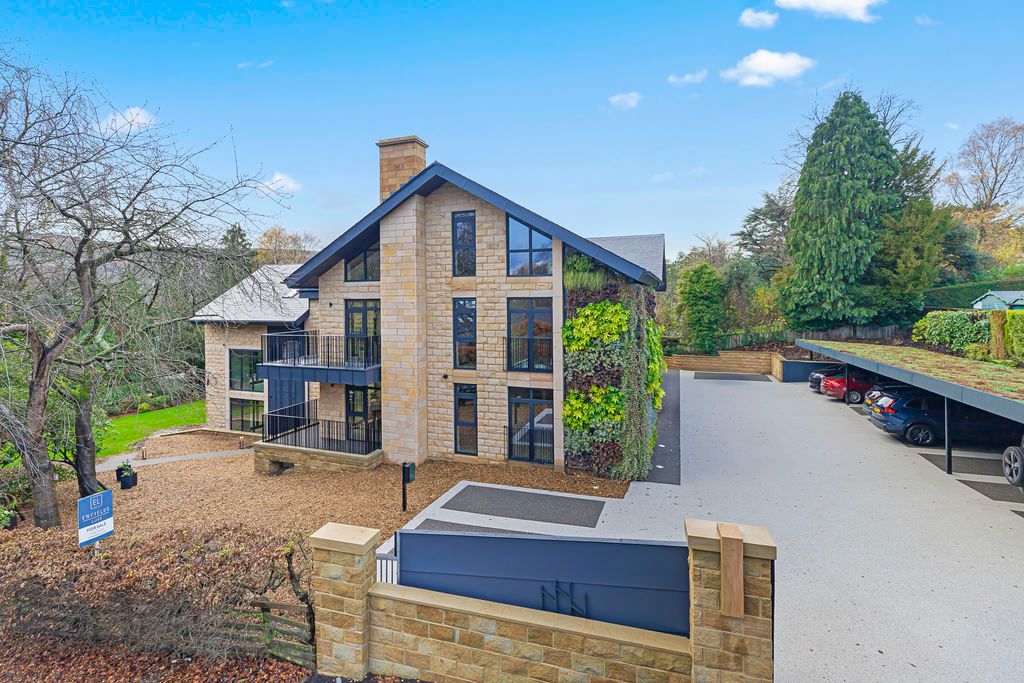 Property photo 1 of 24 Photo 30