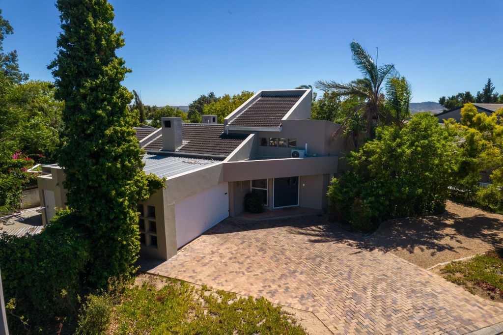Property photo 1 of 59 St1694928