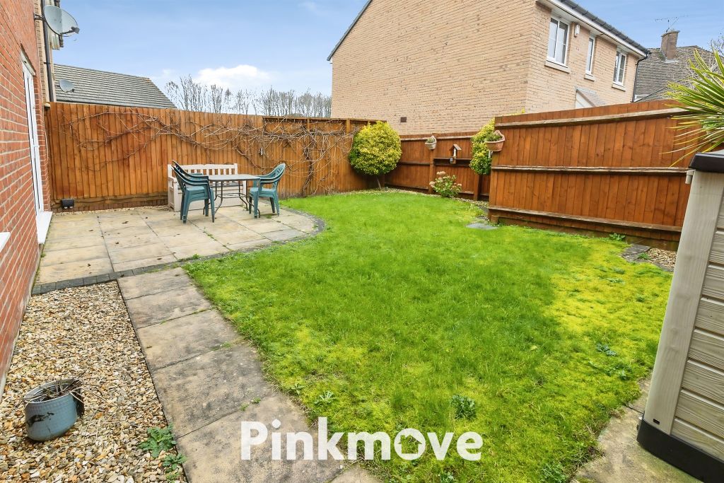 Property photo 2 of 25