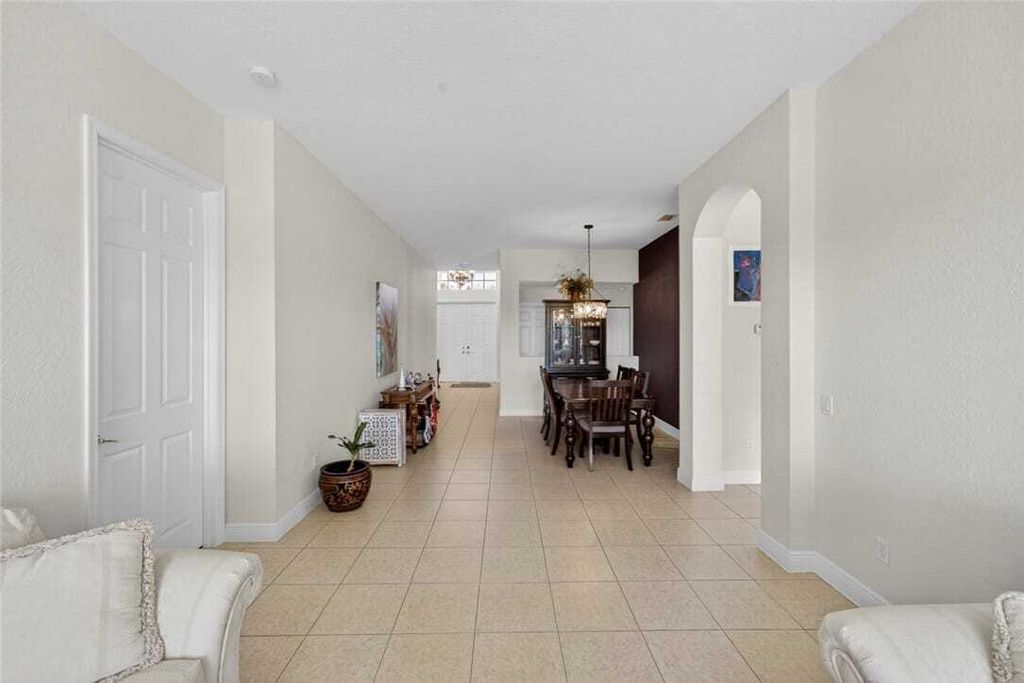 Property photo 3 of 30 <Alttext/>