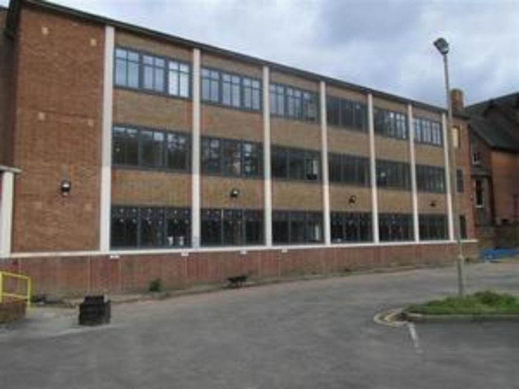 Property photo 1 of 5