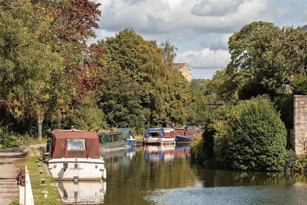 Additional image 7 of 3 bed flat for sale37 Poplar House, One Waterside, Bath BA2