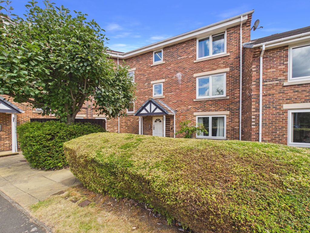 Property photo 1 of 1 External