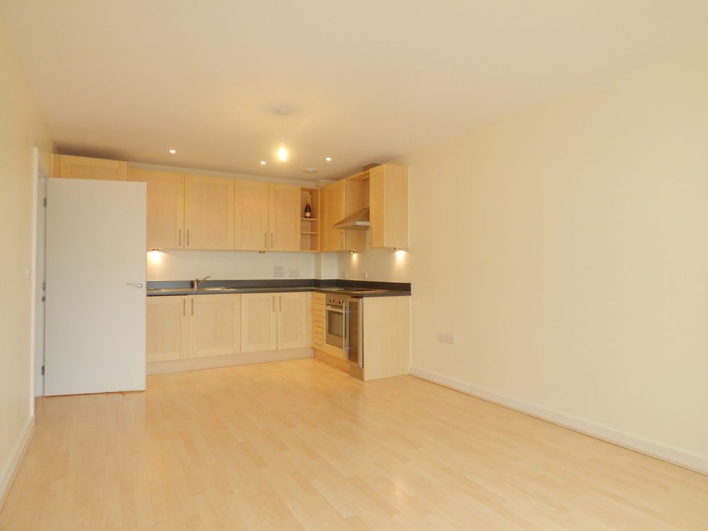 Property photo 2 of 6