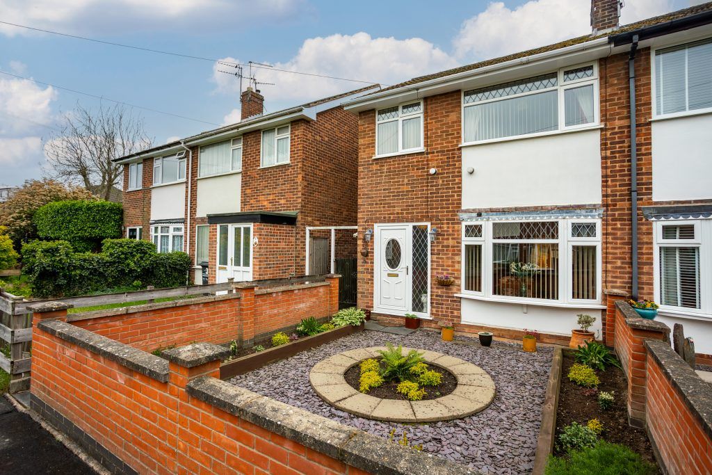 Property photo 1 of 23