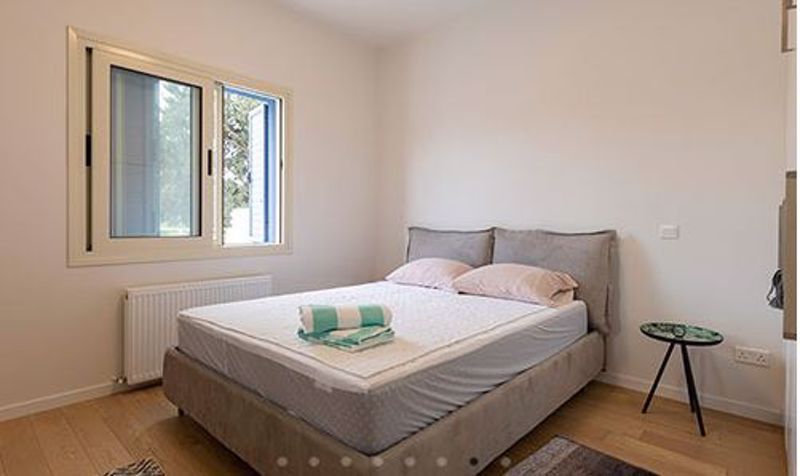 Property photo 3 of 12 Bedroom Example