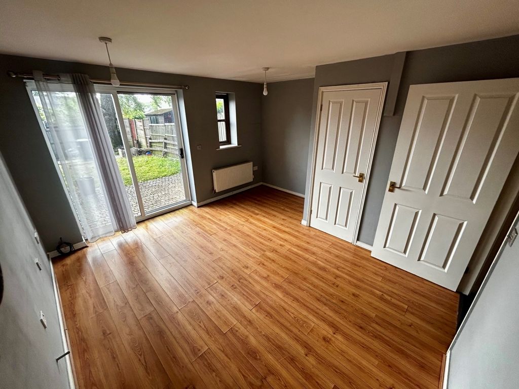 Property photo 2 of 14 Photo 10