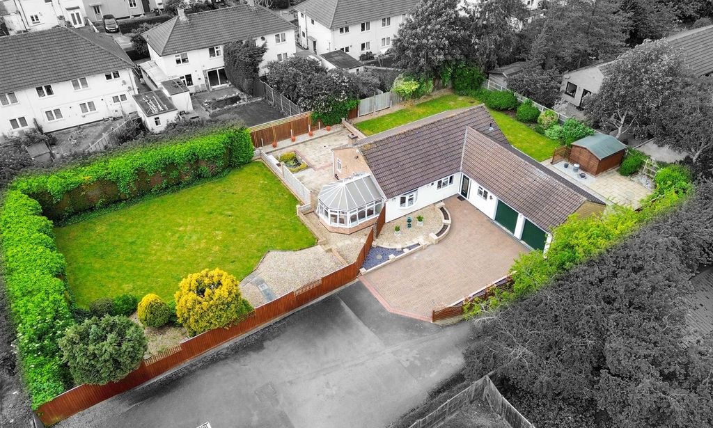 Property photo 1 of 30