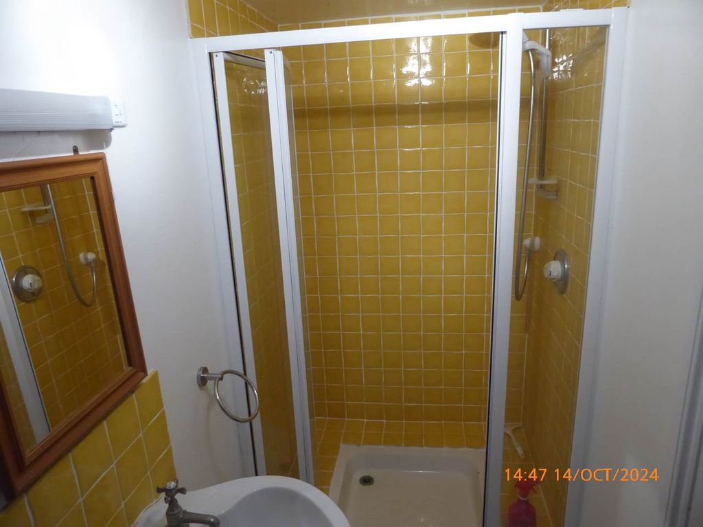 Property photo 3 of 9 P1280479
