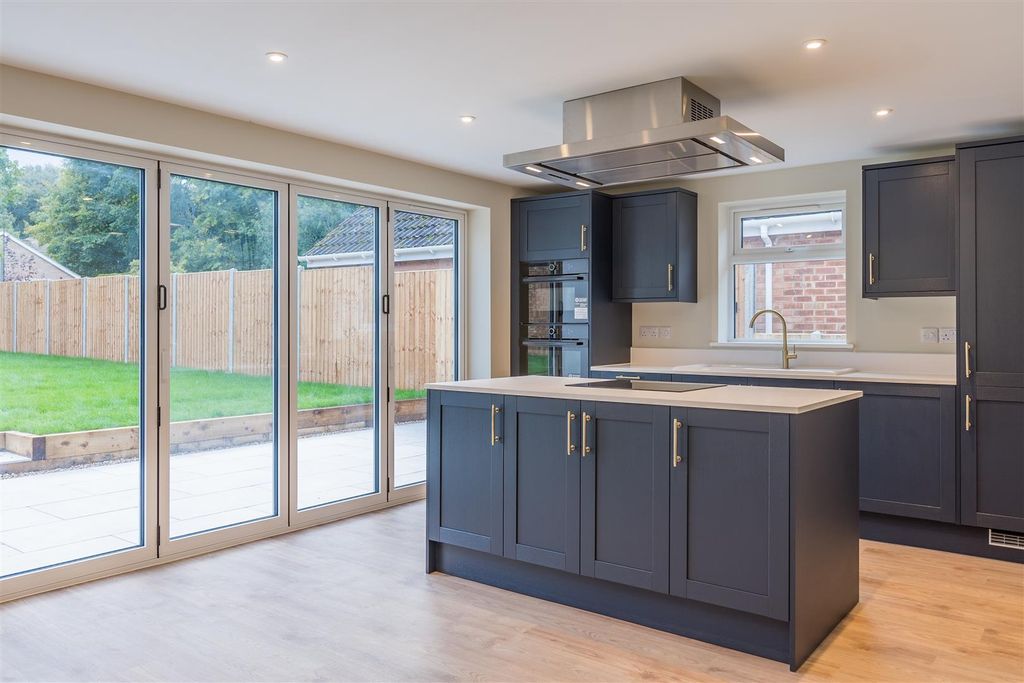 Property photo 2 of 22 Bi Fold Doors And Kitchen