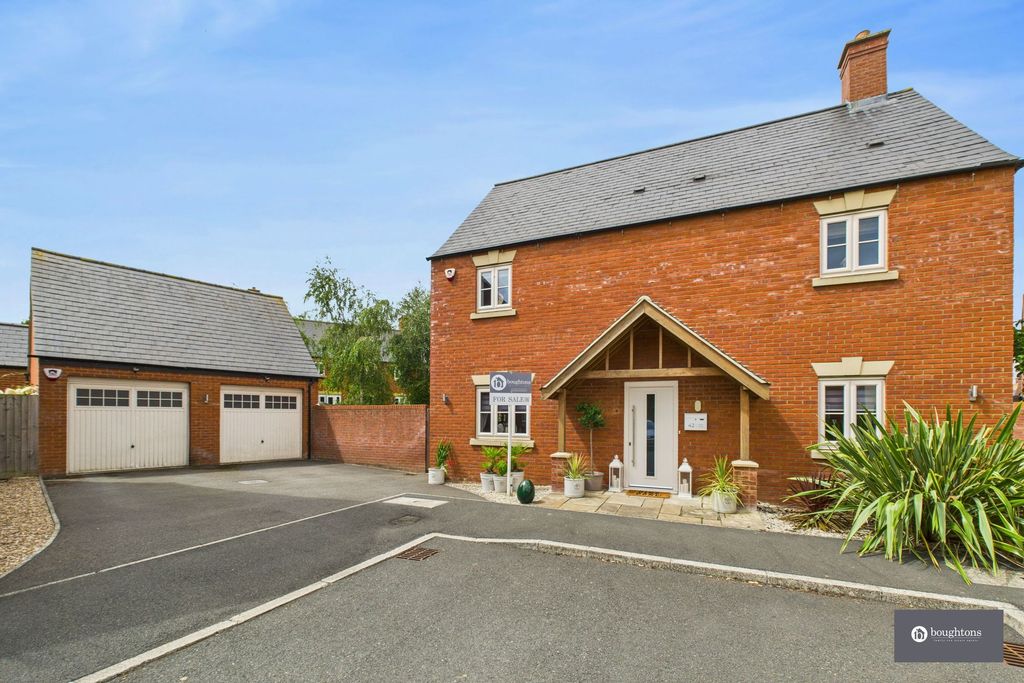 Property photo 1 of 56
