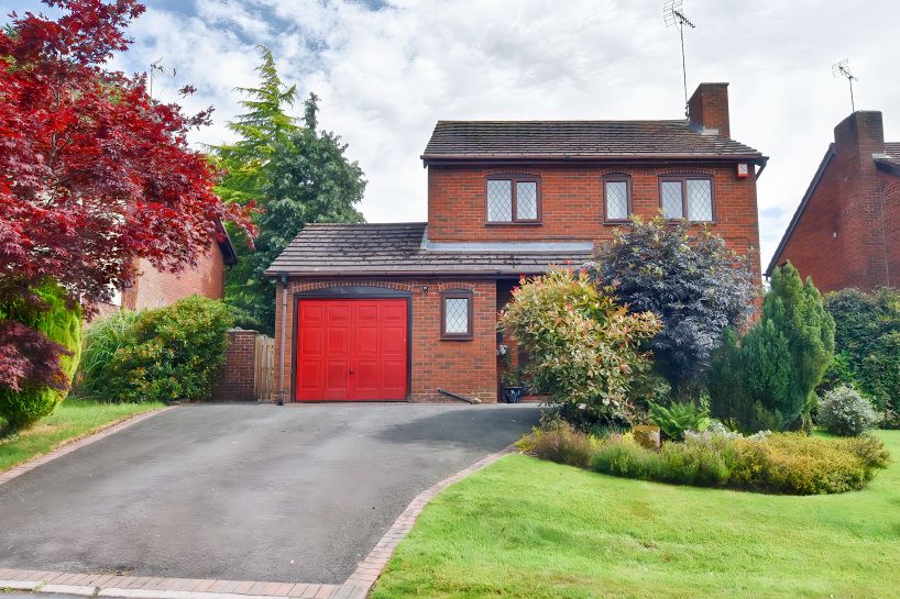 Property photo 1 of 29 Front Aspect 1