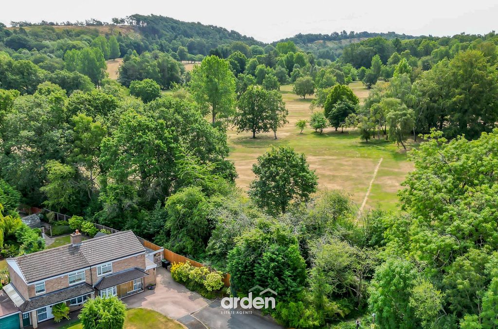 Property photo 2 of 19