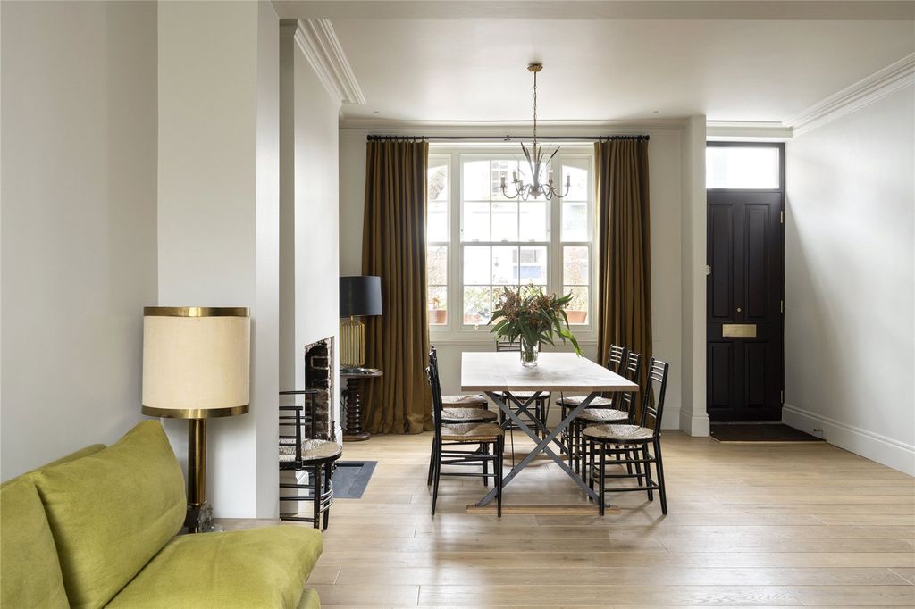 Property photo 2 of 21 Picture No. 07