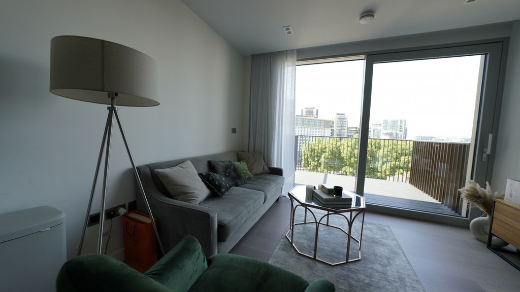 Property photo 1 of 13 Garrett Mansions ,Edgware Road,  W2