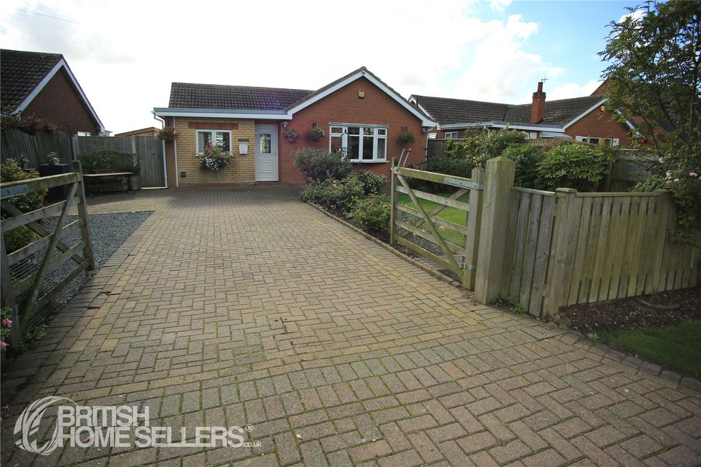 Property photo 1 of 22 Picture No. 04