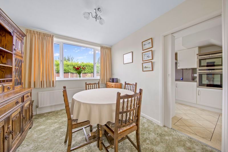 Property photo 3 of 23 Dining-Room
