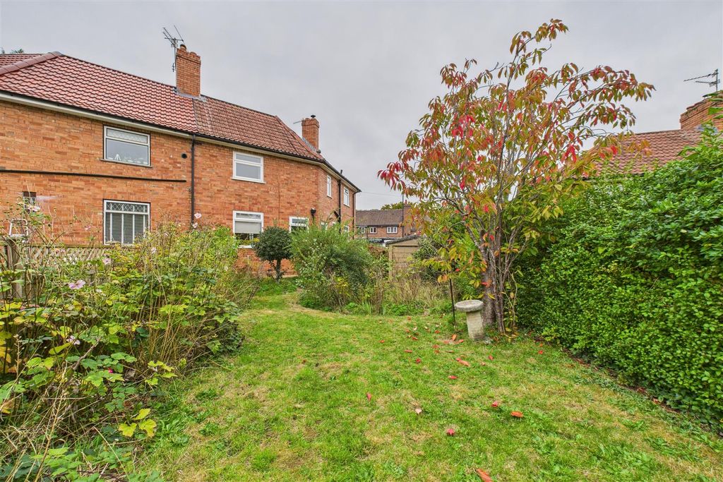 Property photo 1 of 35 47 Westbury Lane, Combe Dingle, Bristol Bs9 2Pq |