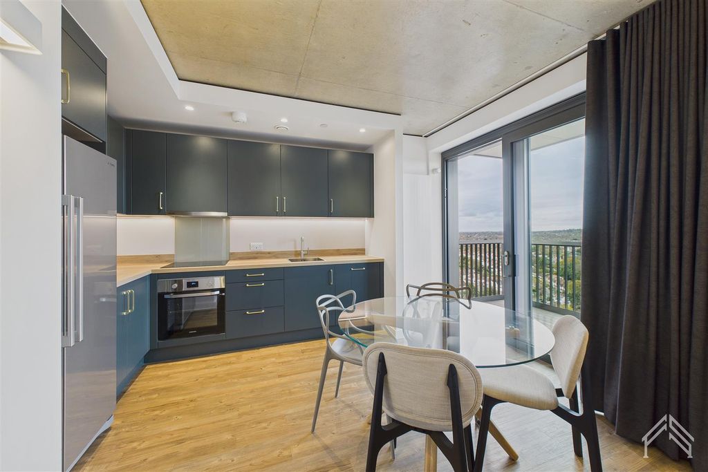 Property photo 2 of 20 2.Jpg