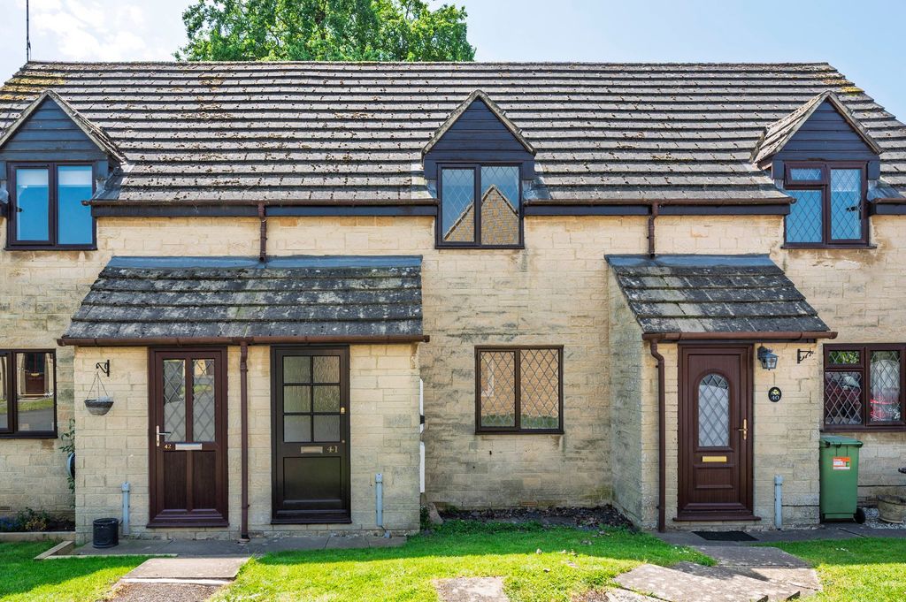 Property photo 1 of 13 Front