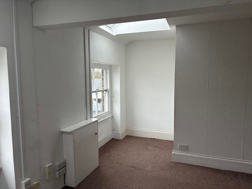 Property photo 2 of 5 Photo 2