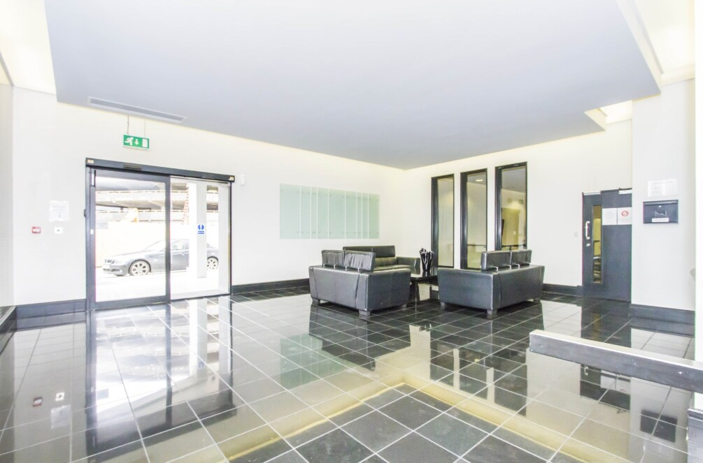 Property photo 2 of 7