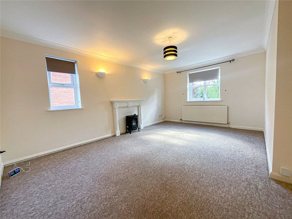 Property photo 3 of 16 Picture No. 08