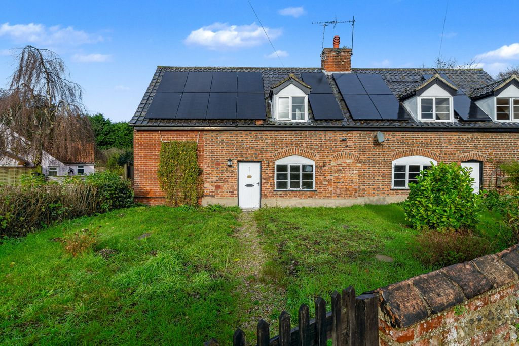 Property photo 2 of 30 108 & 110 Old Yarmouth Road, Ellingham, Norfolk Nr35 2Pg