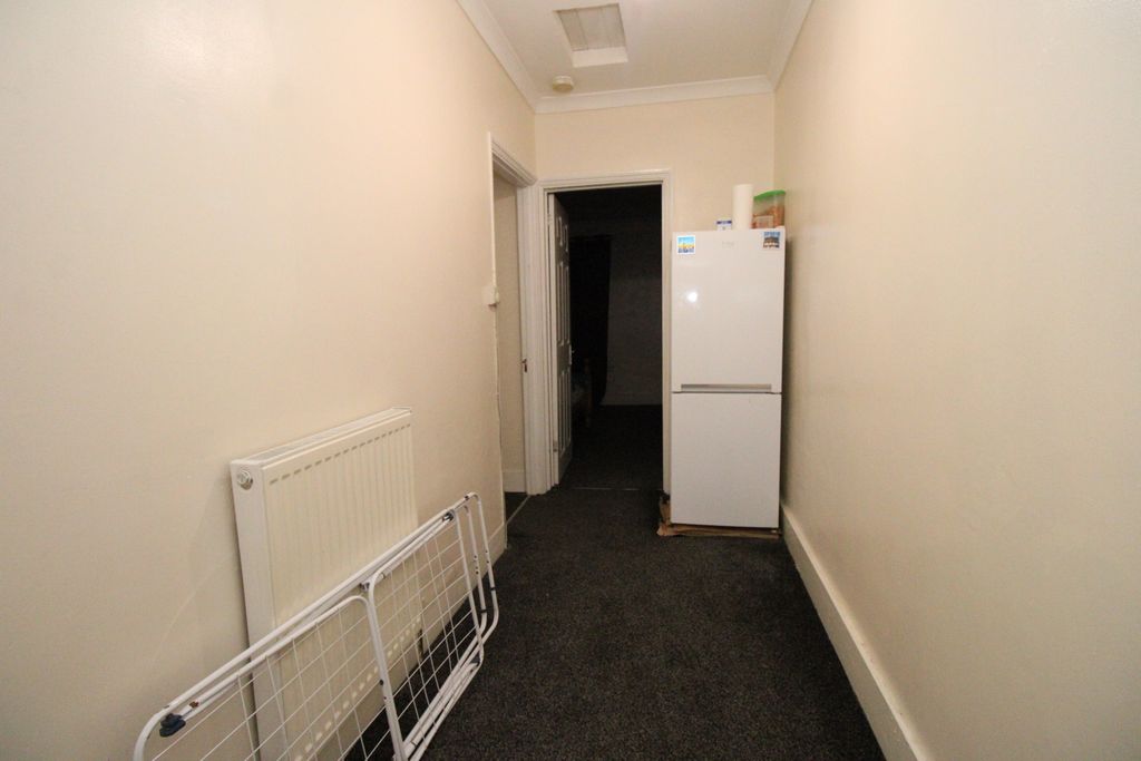 Property photo 3 of 6 Img_4641