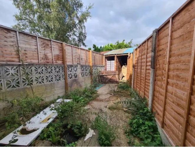 Property photo 2 of 5