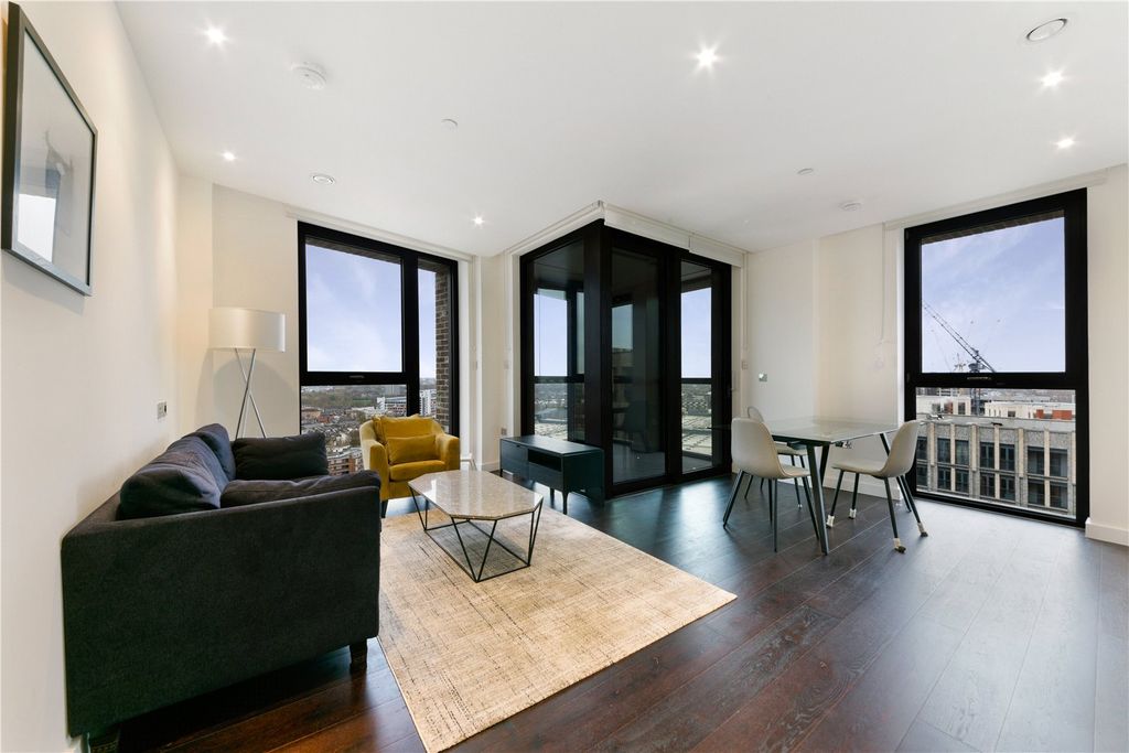 Property photo 1 of 10 Picture No. 11